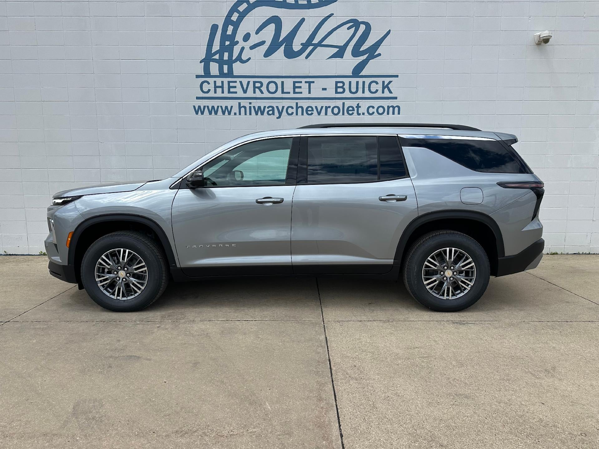 2026 Chevrolet Traverse AWD LT in Sterling Gray Metallic — front three-quarter view