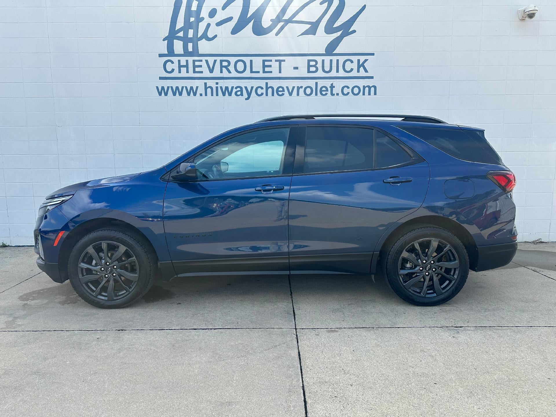 2022 Chevrolet Equinox RS in Blue Glow Metallic — front three-quarter view