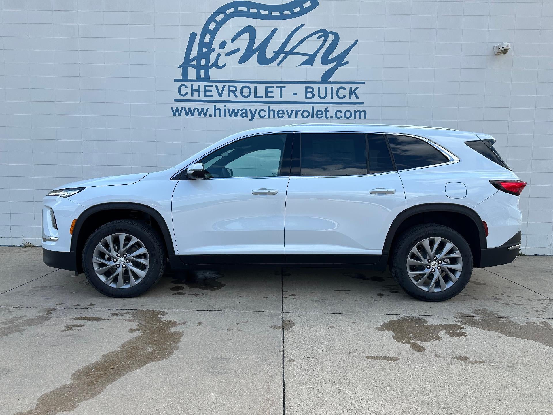 2026 Buick Enclave Preferred in Iridescent White Tricoat — front three-quarter view