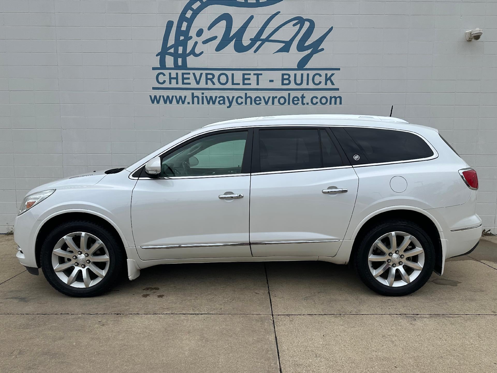 2017 Buick Enclave Premium in White Frost Tricoat — front three-quarter view
